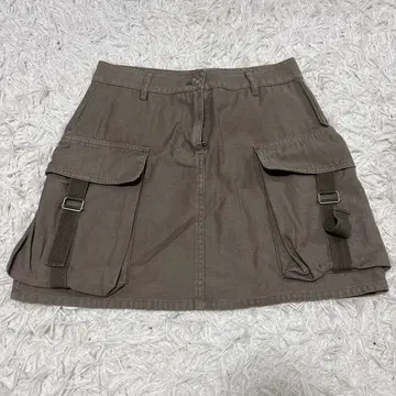 스커트 카고