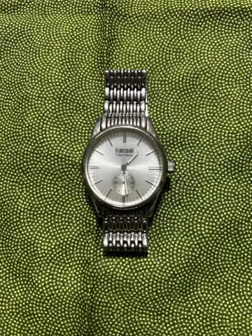 Kansai 실버 쿼츠 손목시계
