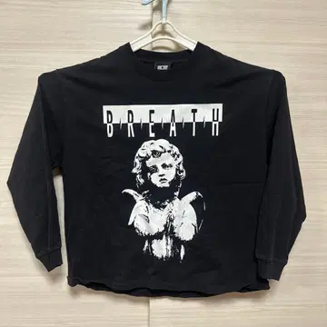 BREATH 블랙 T셔츠 M 사이즈