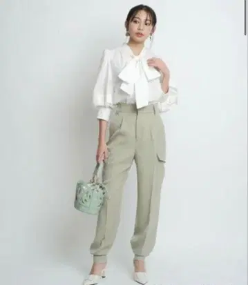 JUSGLITTY 카고 팬츠