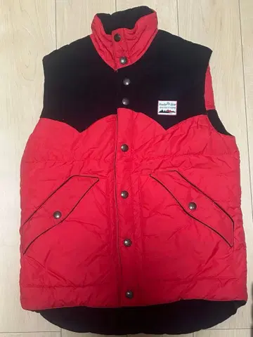 powderriveroutfitters 다운 베스트