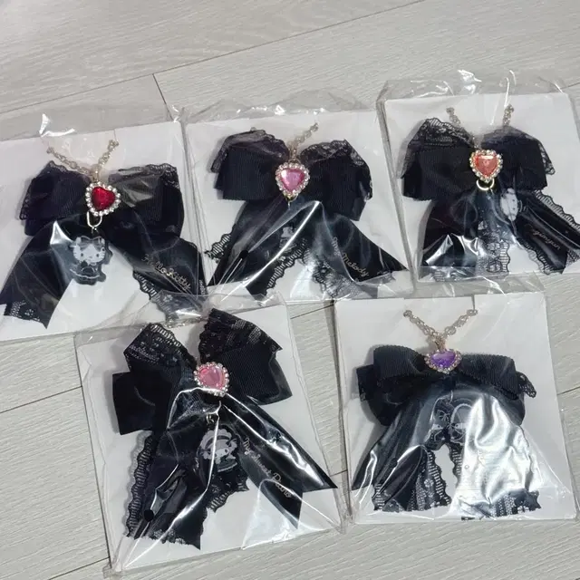 산리오 랜덤 리본 참 키링