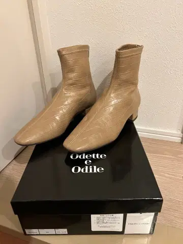 오데트 에 오딜 숏부츠