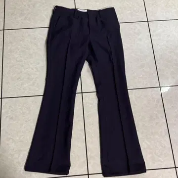 International Gallery BEAMS 네이비 플레어 팬츠