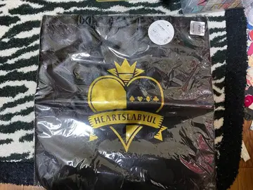 트위스티드 원더랜드 토트백