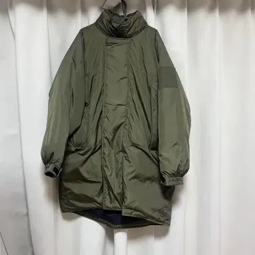 이엘드 몬스터 다운 자켓 카키 M 사이즈