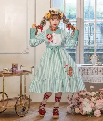 고월 아이 Avail 콜라보