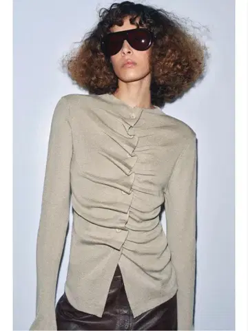 ZARA 드레이프 니트 가디건