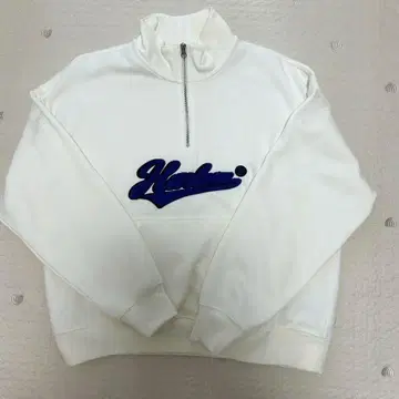 H&M 화이트 하프 지퍼 맨투맨