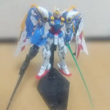 RG 윙 건담 EW 완성품