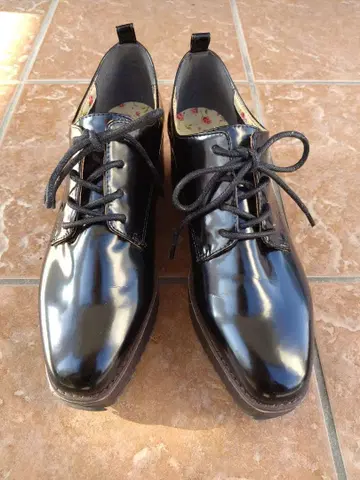 레이스업 슈즈 로퍼 블랙