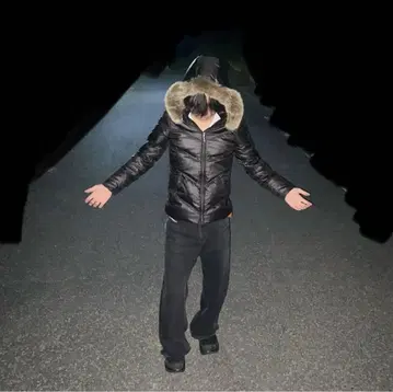 퍼 후드 다운 자켓 블랙 Y2K 그런지 시크 스타일 네오 갸루 헤이세이