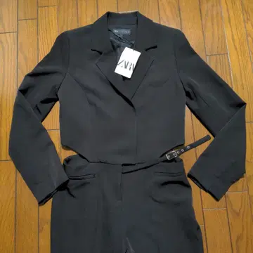 자라 ZARA 미사용 블랙 크롭 자켓 수트 셋업 (점프수트) S