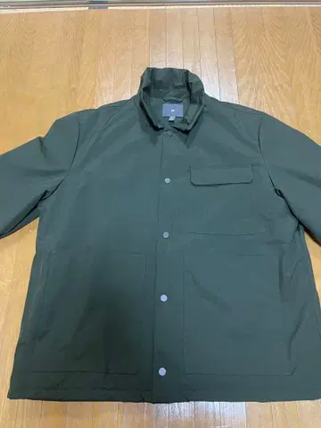 H&M 다크 그린 나일론 자켓