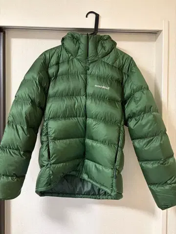 mont-bell 라이트 알파인 다운 파카