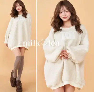 택 포함 새상품 다리치 아이보리 아플리케 부클레 상의 프리