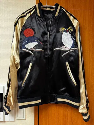 자수 디자인 스카잔 블랙/금 펭귄