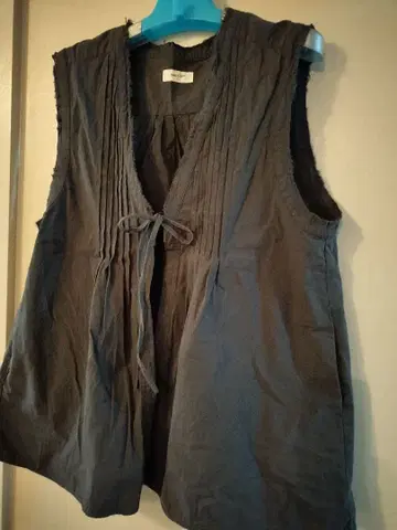 다크 그레이 슬리브리스 베스트