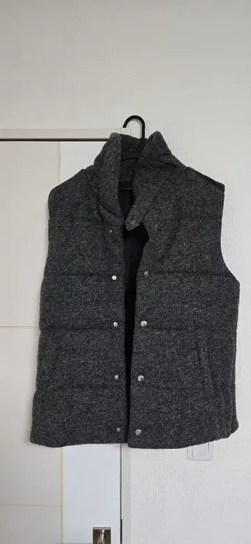 TAKEO KIKUCHI 다운 베스트 그레이