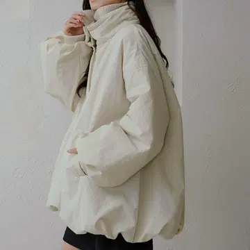 apres jour clair 벌룬 충전솜 아우터