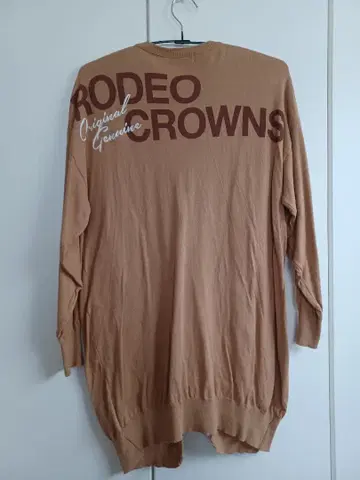 RODEO CROWNS 베이지 롱 로고 가디건 브라운 로데오