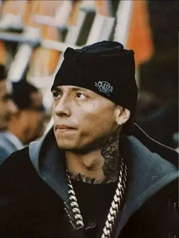 synaworld 비니 모자 스컬 캡 central cee 착용