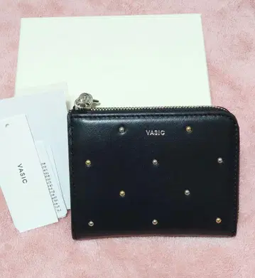 VASIC 라운드 멀티 포켓 스터드 지갑