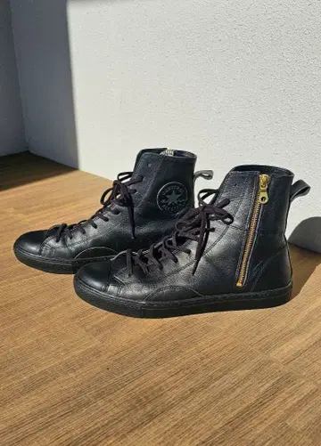 컨버스 CONVERSE 가죽 하이컷 블랙 x 금