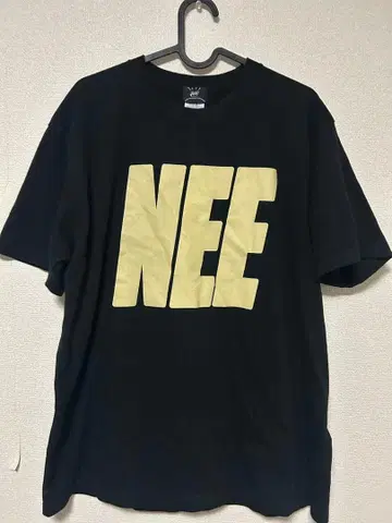 NEE 프린트 T셔츠 L 사이즈 블랙