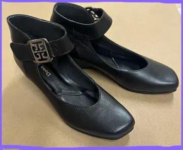 여성용 펌프스 24cm 새상품 미사용 (시착만 한 상품)