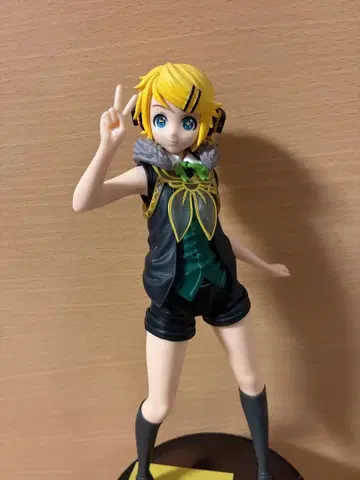 카가미네 린 리모컨 피규어