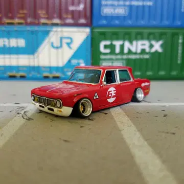 핫휠 알파로메오 커스텀