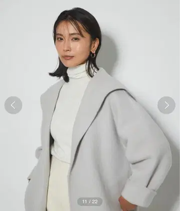 리브 드와 숏 비버 세일러 미들 코트