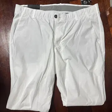 [ 미사용 새상품 택 포함 ] 언더아머 골프 팬츠