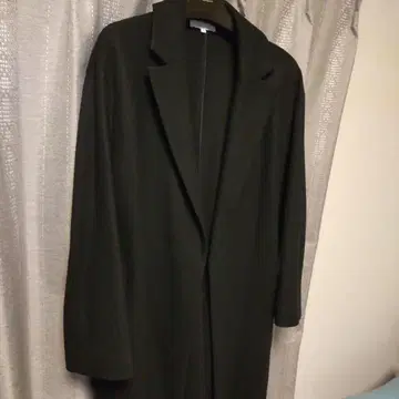 언타이틀 울 100% 로브 코트