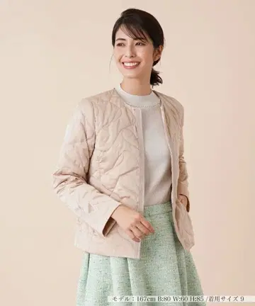 레리안 퀼팅 노카라 자켓 카멜