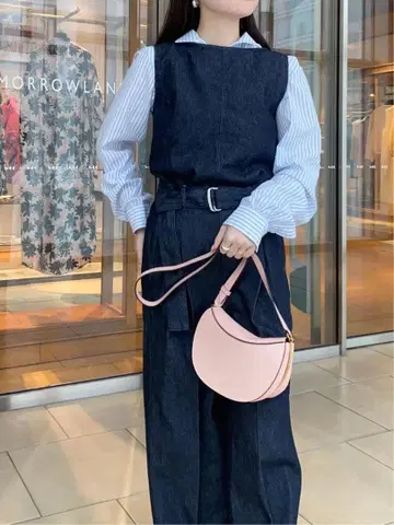 투모로우랜드 맥피 라이트 데님 올인원