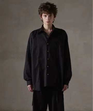 [ GRANCY ] 데미지 도킹 디자인 셔츠