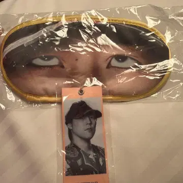 THE REASON 세계 가챠 세트