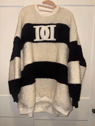 다리치 Darich 아플리케 부클레 상의 여성용 FREE