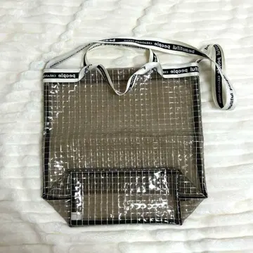 뷰티풀피플 비닐 숄더백