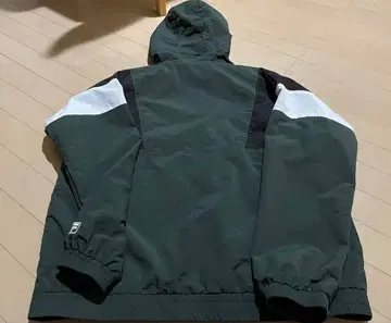 FILA 다크 그린 풀오버 M