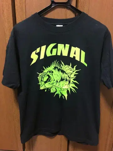SIGNAL 버스 그래픽 T셔츠 M 블랙