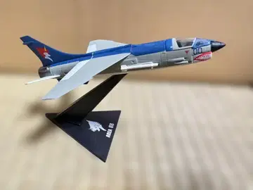 D'z 컬렉션 에리어 88 F-8E 크루세이더 원작판 컬러 카자마 신