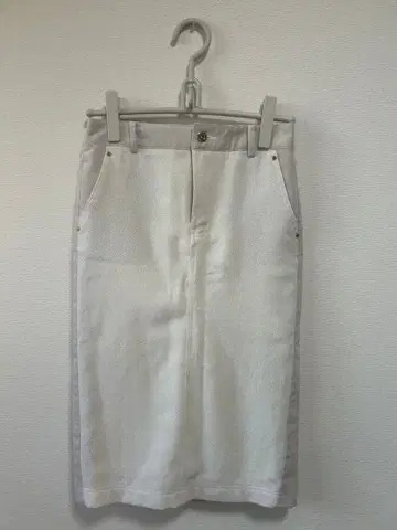 개럴개런트 타이트 스커트 아이보리 코듀로이 프리 사이즈