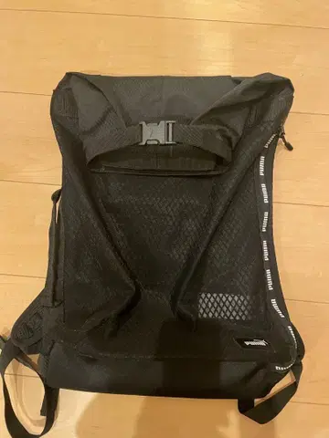 푸마 블랙 메쉬 백팩