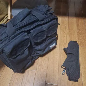 사이버트론 수제 백 블랙