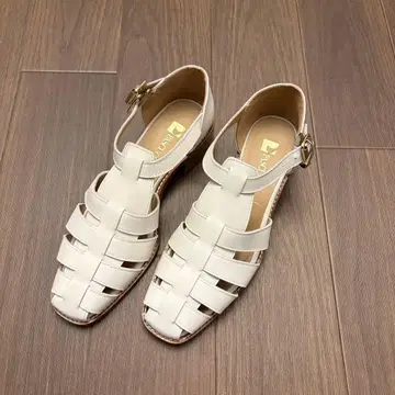 파스쿠치 PASCUCCI 구르카 샌들