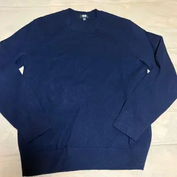 유니클로 UNIQLO 캐시미어 스웨터 M 사이즈 네이비