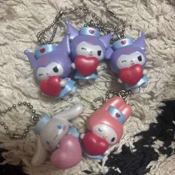 산리오 가챠 간호사 스윙 마스코트